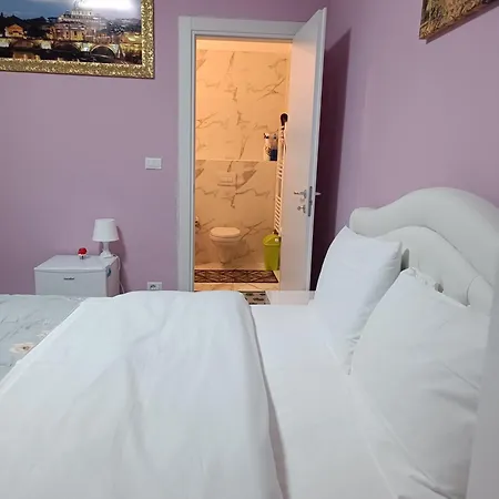 Locazione Turistica 2 ベッド・アンド・ブレックファスト *