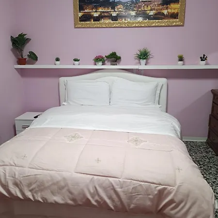 ベッド・アンド・ブレックファスト Locazione Turistica 2 *